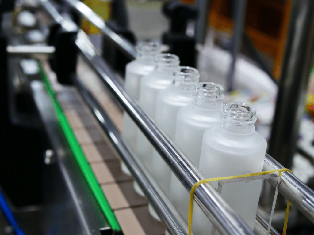 order chai lọ mỹ phẩm