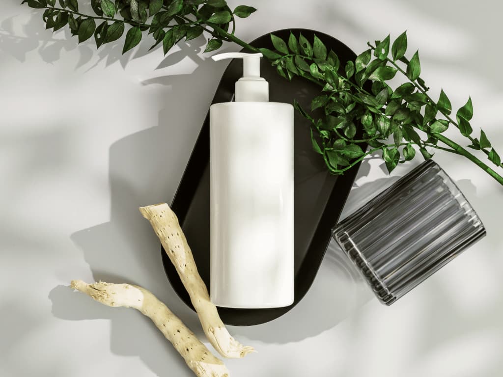 chai lọ mỹ phẩm nhựa