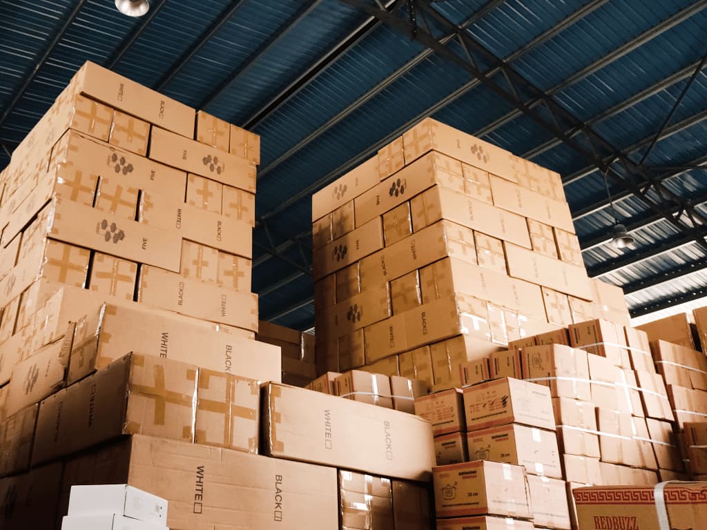 nhập khẩu hũ đựng mỹ phẩm