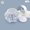 Mẫu hũ mỹ phẩm Acrylic thiết kế hình lục giác trong suốt phối nắp trắng mã A06.