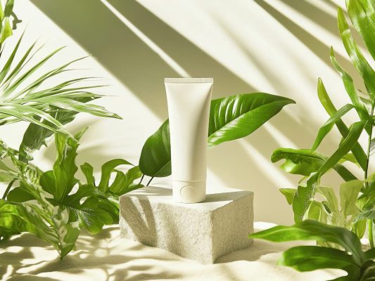 Các mẫu tuýp đựng mỹ phẩm và lọ đựng kem chống nắng giá sỉ