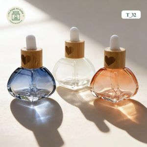 Mẫu chai tinh dầu thủy tinh vuông nắp gỗ mã T_32